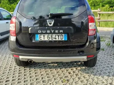 Usata Dacia Duster Lauréate 105 CV (77 kW) 2015 SUV