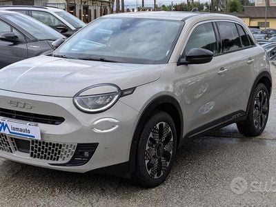 Usata Fiat 600 La Prima 110 CV (80 kW) 2025 Beige cappuccino SUV