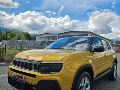 Usata Jeep Avenger Altitude 101 CV (74 kW) 2023 Giallo SUV