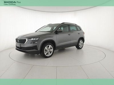 Usata Skoda Karoq Executive 150 CV (110 kW) 2024 Grigio graphite metallizzato SUV