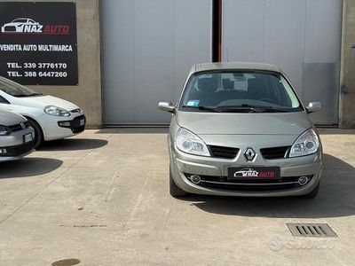 Usata Renault Scénic II Exception 106 CV (77 kW) 2007 Grigio Monovolume