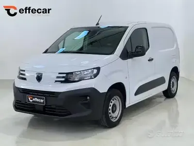 Usata Peugeot Partner 102 CV (75 kW) 2025 Bianco Monovolume