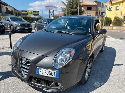 Usata Alfa Romeo MiTo Distinctive 85 CV (62 kW) 2015 Grigio Utilitaria