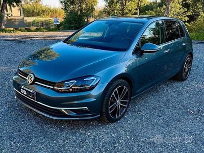 Usata VW Golf VII Sport 115 CV (84 kW) 2019 Grigio Berlina