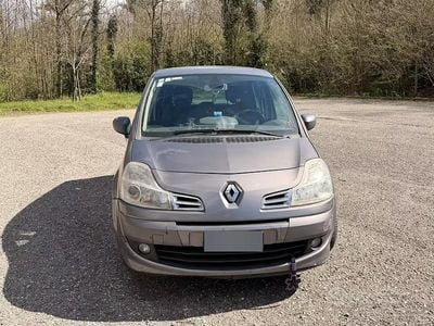 Usata Renault Modus 2011 Grigio Monovolume