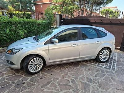 Usata Ford Focus Titanium 90 CV (66 kW) 2009 Argento Berlina