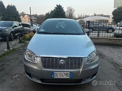Usata Fiat Croma Emotion 149 CV (109 kW) 2007 Marrone Station wagon