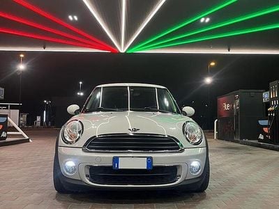 Usata Mini Cooper D 2012 Utilitaria