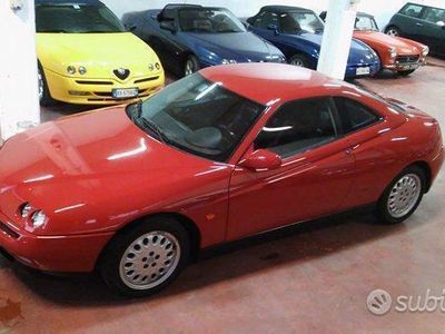 Usata Alfa Romeo GTV 149 CV (109 kW) 1996 Rosso Coupé