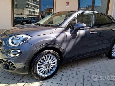 Begagnad Fiat 500X Connect 120 HK (88 kW) 2021 Grå SUV