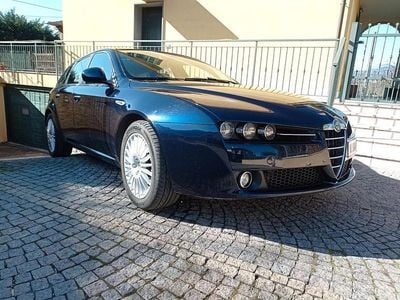Usata Alfa Romeo 159 Exclusive 150 CV (110 kW) 2007 Blu Station wagon