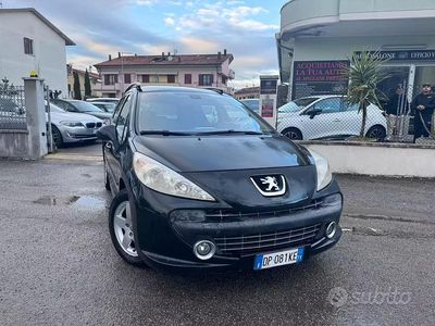 Usata Peugeot 207 95 CV (69 kW) 2008 Nero Station wagon