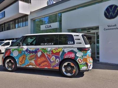 Usata VW ID. Buzz Pro 150 kW (204 CV) 2024 Grigio Monovolume