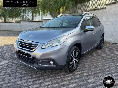 Usata Peugeot 2008 Allure 92 CV (67 kW) 2014 Grigio SUV