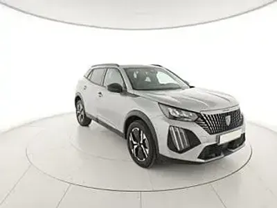 Usata Peugeot 2008 Allure 101 CV (74 kW) 2025 Grigio SUV