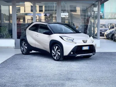 Usata Toyota Aygo X 72 CV (52 kW) 2023 Marrone SUV