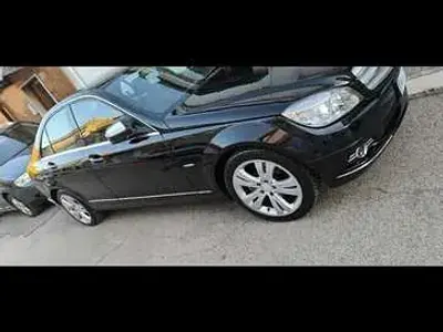 Usata Mercedes 220 Avantgarde 231 CV (169 kW) 2008 Nero