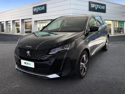 Gebraucht Peugeot 5008 Allure 131 PS (96 kW) 2024 Schwarz SUV