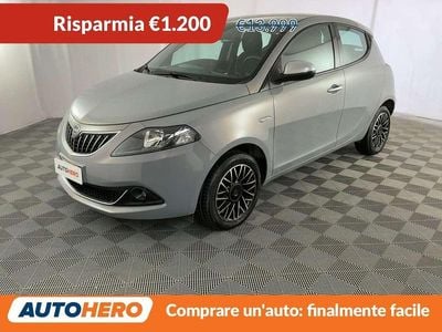 Usata Lancia Ypsilon 70 CV (51 kW) 2022 Grigio Utilitaria