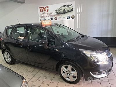 Usata Opel Meriva 120 CV (88 kW) 2015 Nero Monovolume