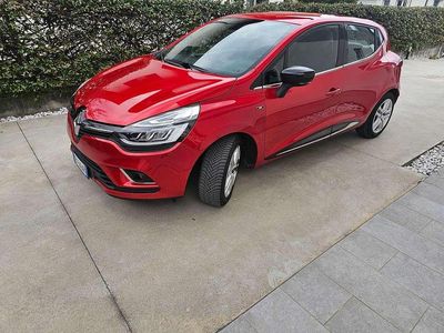Usata Renault Clio IV Intens 73 CV (53 kW) 2019 Rosso Berlina