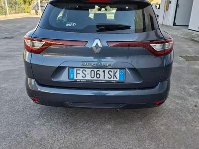 Usata Renault Mégane GrandTour 110 CV (80 kW) 2018 Blu Station wagon