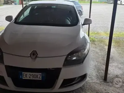 Usata Renault Mégane Coupé 110 CV (80 kW) 2011 Bianco Coupé