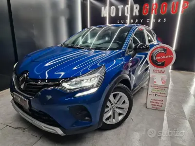 Usata Renault Captur Intens 92 CV (67 kW) 2022 Bluazzurro SUV
