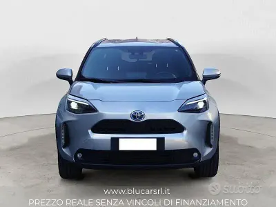 Usata Toyota Yaris Cross Trend 116 CV (85 kW) 2022 Grigio SUV