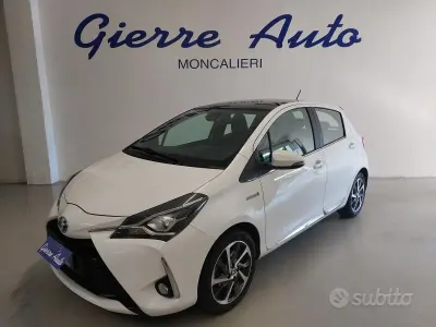 Usata Toyota Yaris Hybrid Style 101 CV (74 kW) 2018 Bianco Berlina