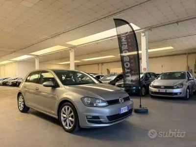 Usata VW Golf VII Highline 122 CV (89 kW) 2014 Grigio Berlina