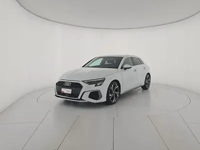 Usata Audi A3 S-Line 116 CV (85 kW) 2023 Bianco ghiaccio metallizzato Berlina