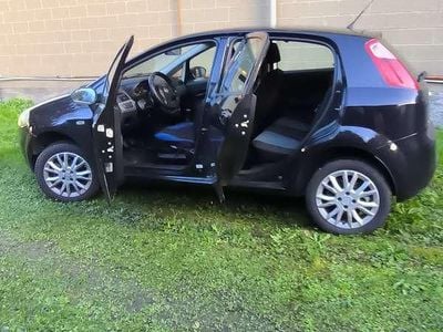 Usata Fiat Grande Punto 77 CV (56 kW) 2009 Utilitaria