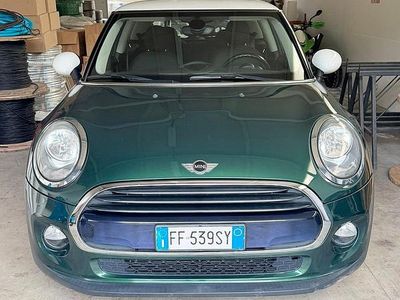 Begagnad Mini Cooper 2016 Grön Halvkombi