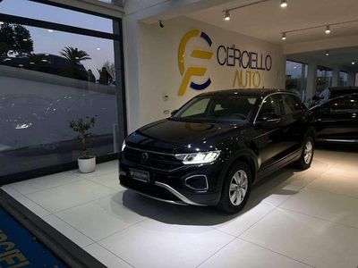 Używany VW T-Roc Style 110 KM (80 kW) 2022 Czarny SUV