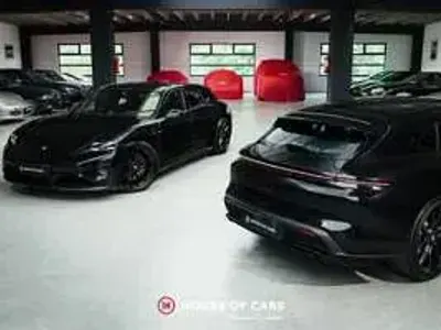 Usata Porsche Taycan GTS Sport Turismo 439 kW (598 CV) 2022 Nero Berlina