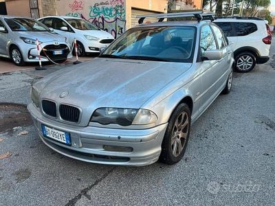 Usata BMW 320 136 CV (100 kW) 2001 Grigio Berlina