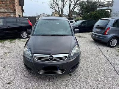 Usata Opel Zafira 150 CV (110 kW) 2012 Nero Monovolume