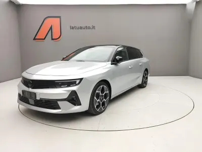 Käytetty Opel Astra 131 HP (96 kW) 2024 Harmaa Viistoperä