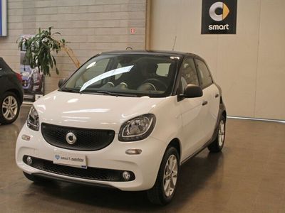 usata Smart ForFour forfour70 1.0 twinamic Youngster del 2017 usata a Pescara