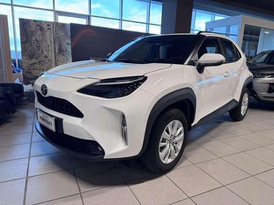 Usata Toyota Yaris Cross Active 116 CV (85 kW) 2024 Bianco SUV