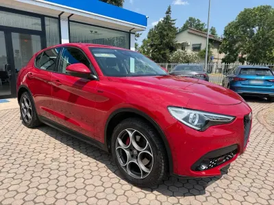 Usata Alfa Romeo Stelvio 190 CV (139 kW) 2021 Rosso SUV