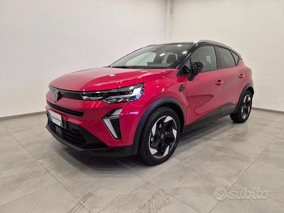 Usata Renault Captur Techno 101 CV (74 kW) 2025 Rosso SUV