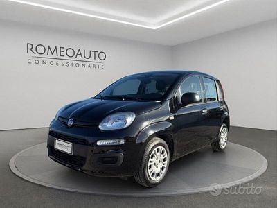 Usata Fiat Panda 70 CV (51 kW) 2025 Nero metallizzato Berlina