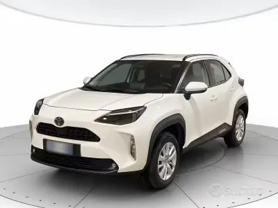 Usata Toyota Yaris Cross Active 92 CV (67 kW) 2024 Bianco SUV