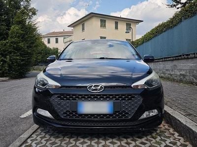 Usata Hyundai i20 90 CV (66 kW) 2016 Nero Utilitaria