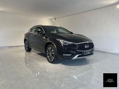 Infiniti QX30