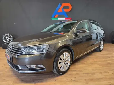 Usata VW Passat Comfortline 105 CV (77 kW) 2014 Marrone Station wagon