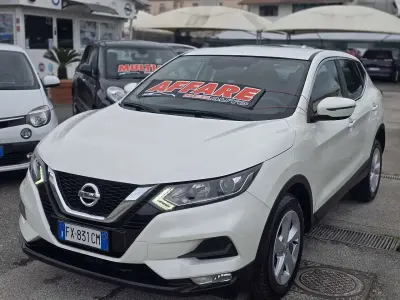 Usata Nissan Qashqai Tekna 131 CV (96 kW) 2017 Other SUV