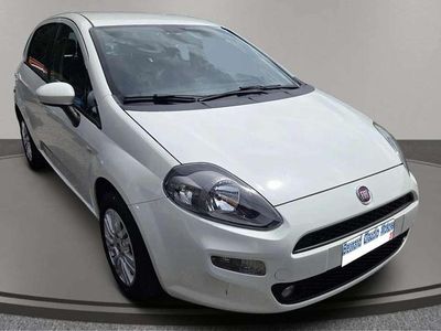 Usata Fiat Punto Easy 77 CV (56 kW) 2013 Bianco Utilitaria